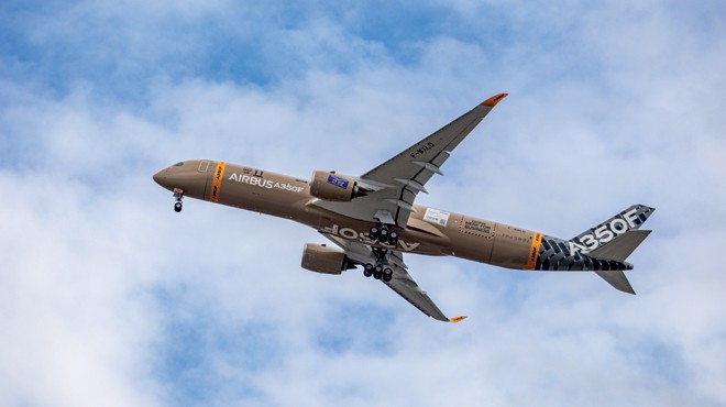 A350F İLK UÇUŞUNU YAPTI