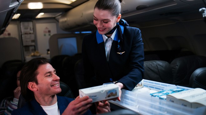 AJET'TEN İFTAR VE SAHUR İKRAMI