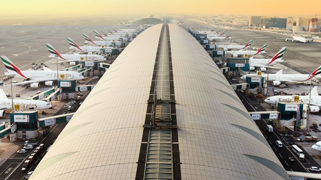 DUBAİ’DEN SINIRLI UÇUŞLAR BAŞLIYOR