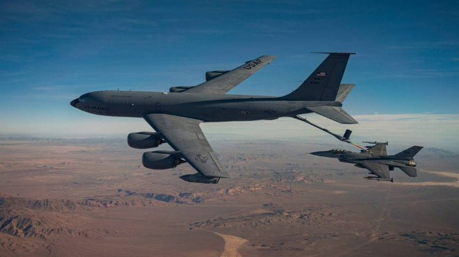 DÜŞEN UÇAKTA 4 KİŞİ ÖLDÜ