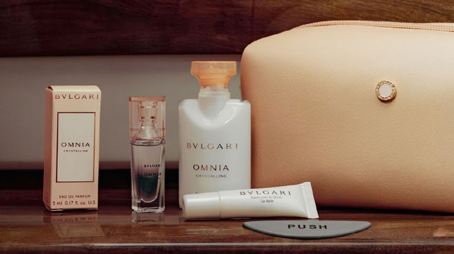 EMIRATES'İN YENİ SEYAHAT KİTİ